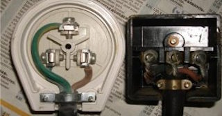 Подключение и монтаж розетки для электроплиты от 582 руб в Североуральске - ЭлектроСву